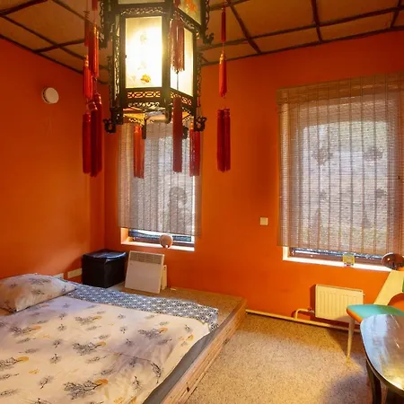 China Town & Tours Hostel *